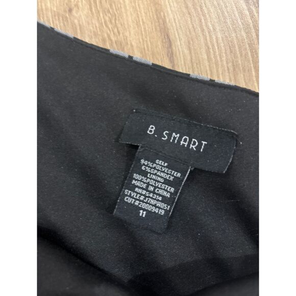 Plaid Black and White Dress - Picture 3 of 3